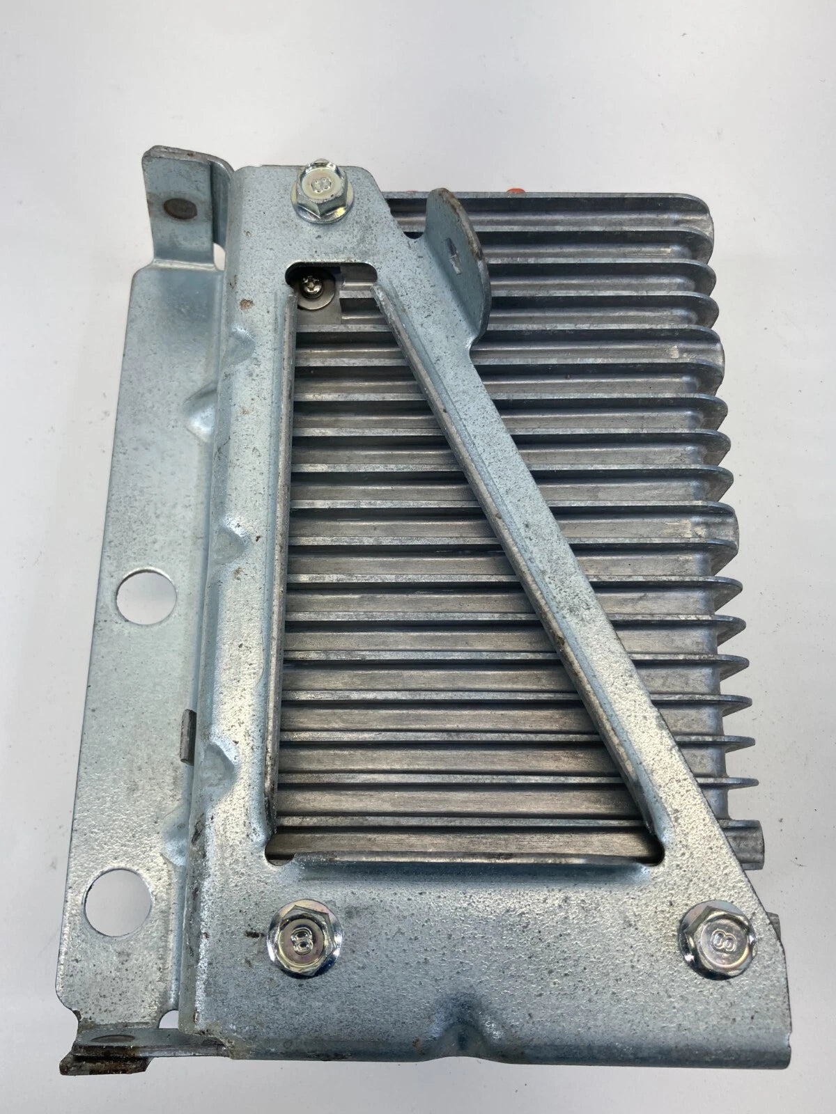 2008-2012 BUICK ENCLAVE 3.6L AC-DC POWER INVERTER MODULE ASSY UNIT 10361107 OEM