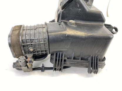 2004-2006 TOYOTA CAMRY 3.0L LOWER AIR INTAKE CLEANER FILTER BOX OEM 17701-0A100