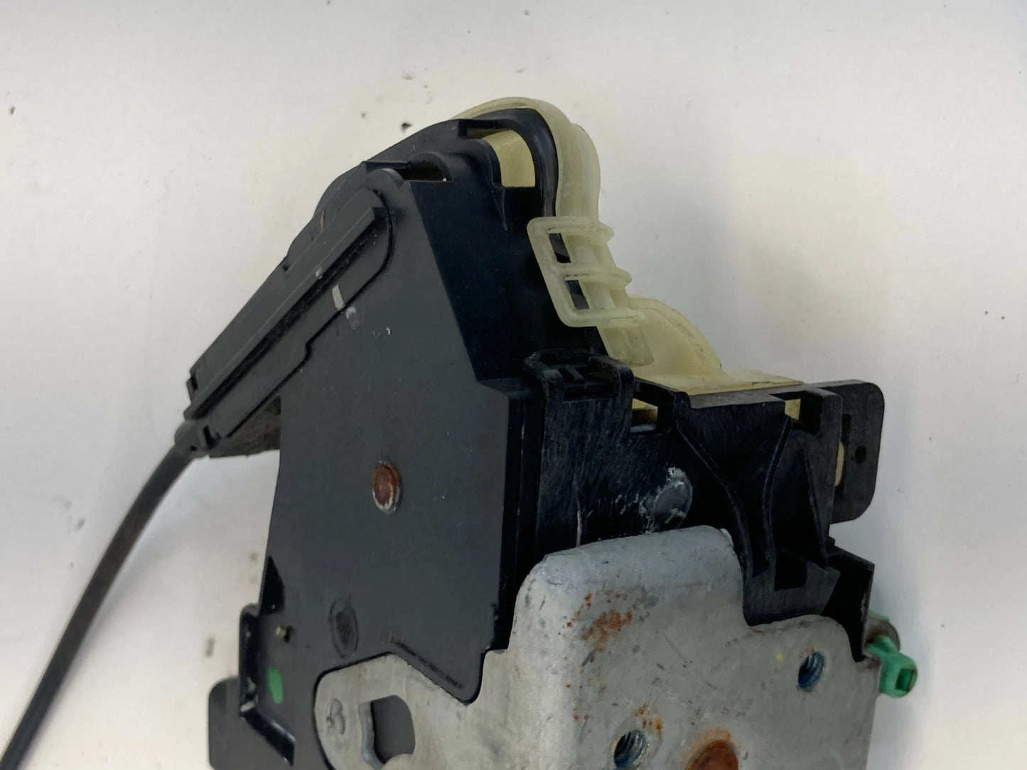 2007-2014 Ford Edge Rear Left Door Lock Latch Release Actuator 986964-106