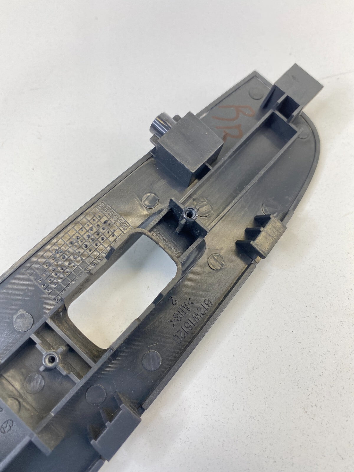 02-05 Hyundai Sonata Rear Right Side Window Switch Cover Bezel Panel 93580-3D210