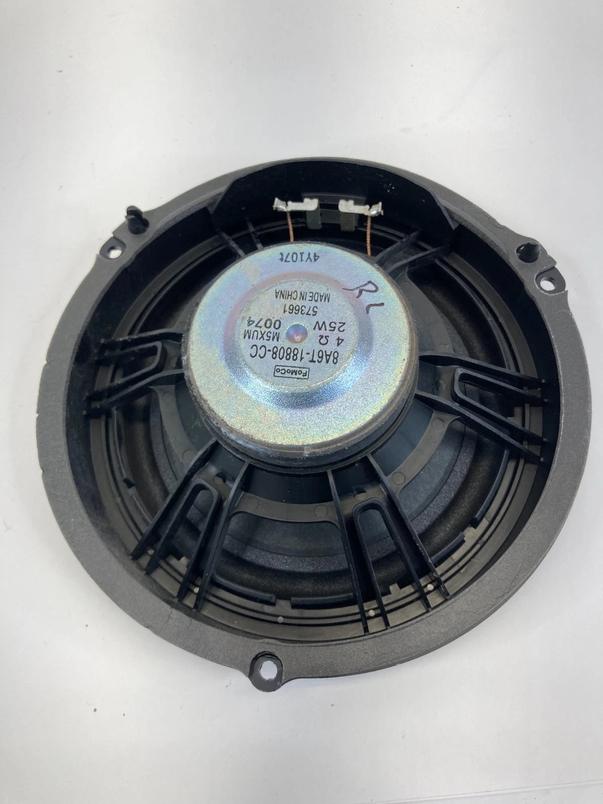 2013-2019 FORD ESCAPE REAR LEFT LH DOOR AUDIO SPEAKER 8A6T-18808-CC OEM