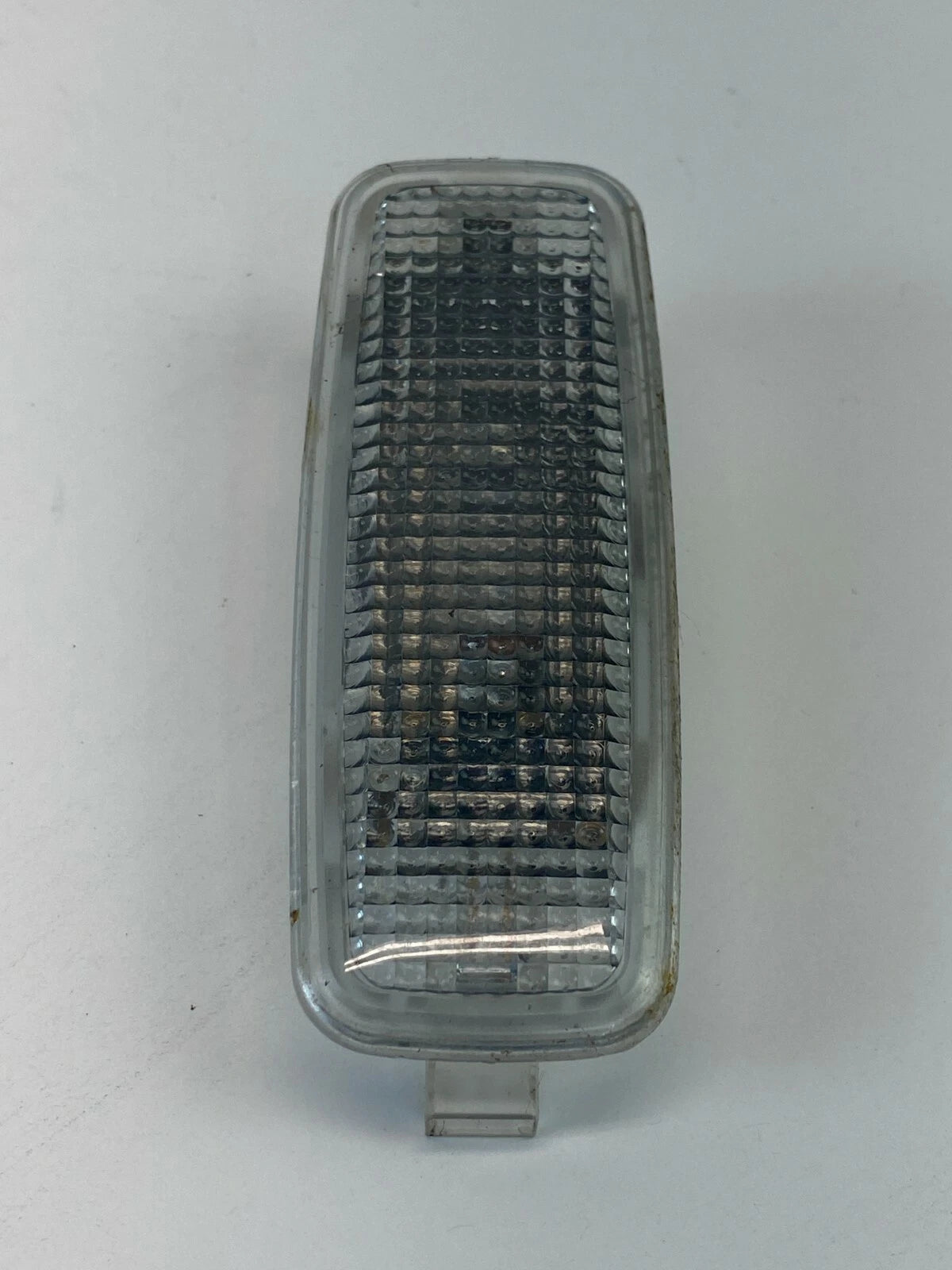 1999-2001 AUDI A4 SEDAN SUNVISOR SUN VISOR VANITY OVERHEAD LIGHT 4D0947105A
