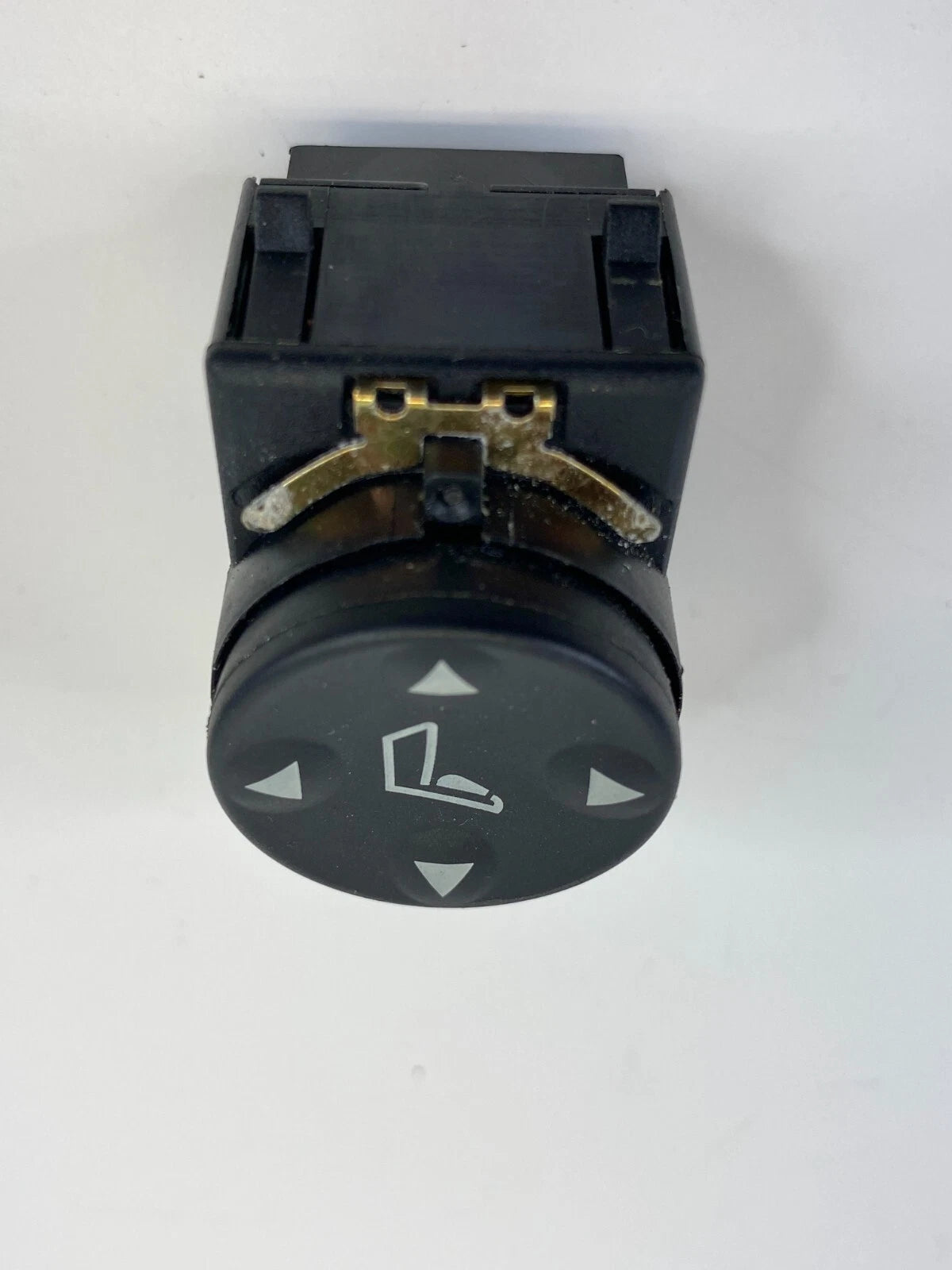 2003-2012 LAND ROVER RANGE ROVER FRONT DRIVER SEAT LUMBAR SWITCH OEM 8352291