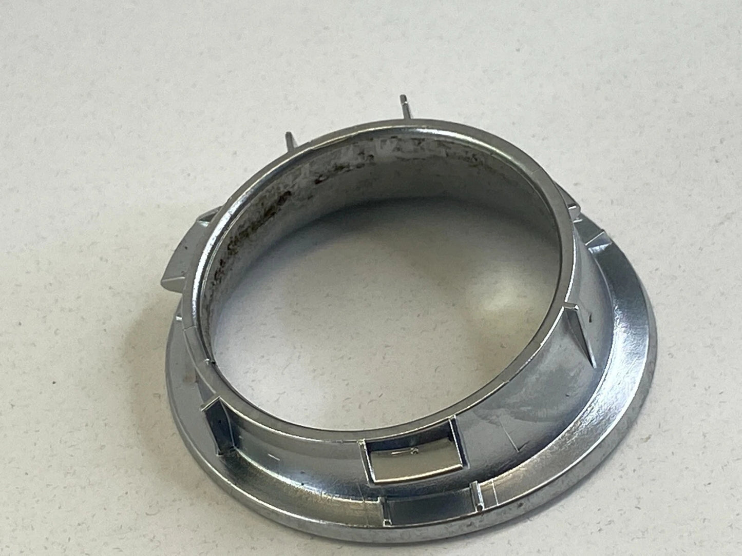 2004-2011 VOLVO S40 V50 C30 C70 ENGINE START IGNITION SWITCH CYLINDER RING BEZEL