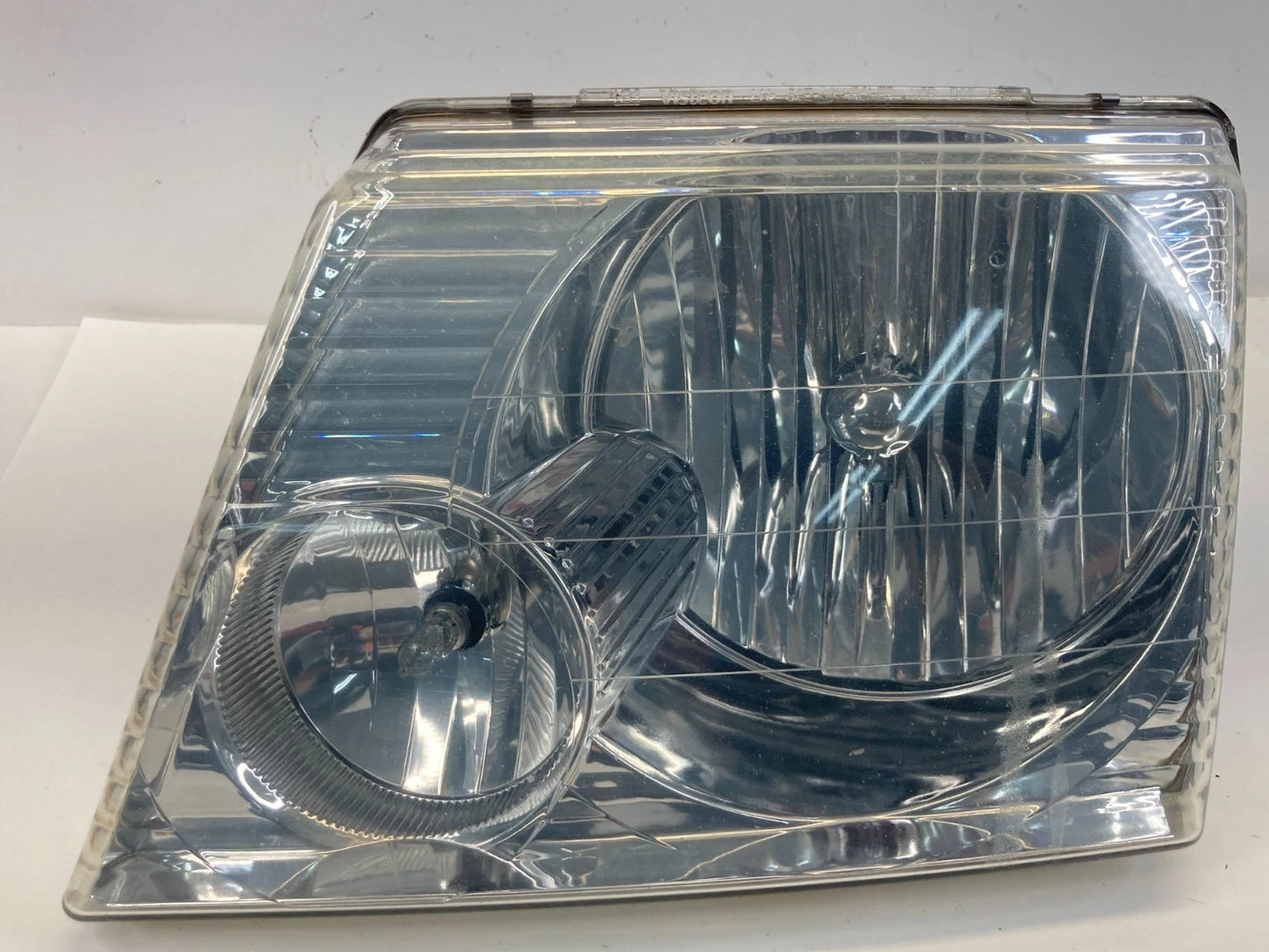 2002-2005 FORD EXPLORER FRONT LEFT DRIVER SIDE HEADLIGHT HEAD LIGHT LAMP OEM