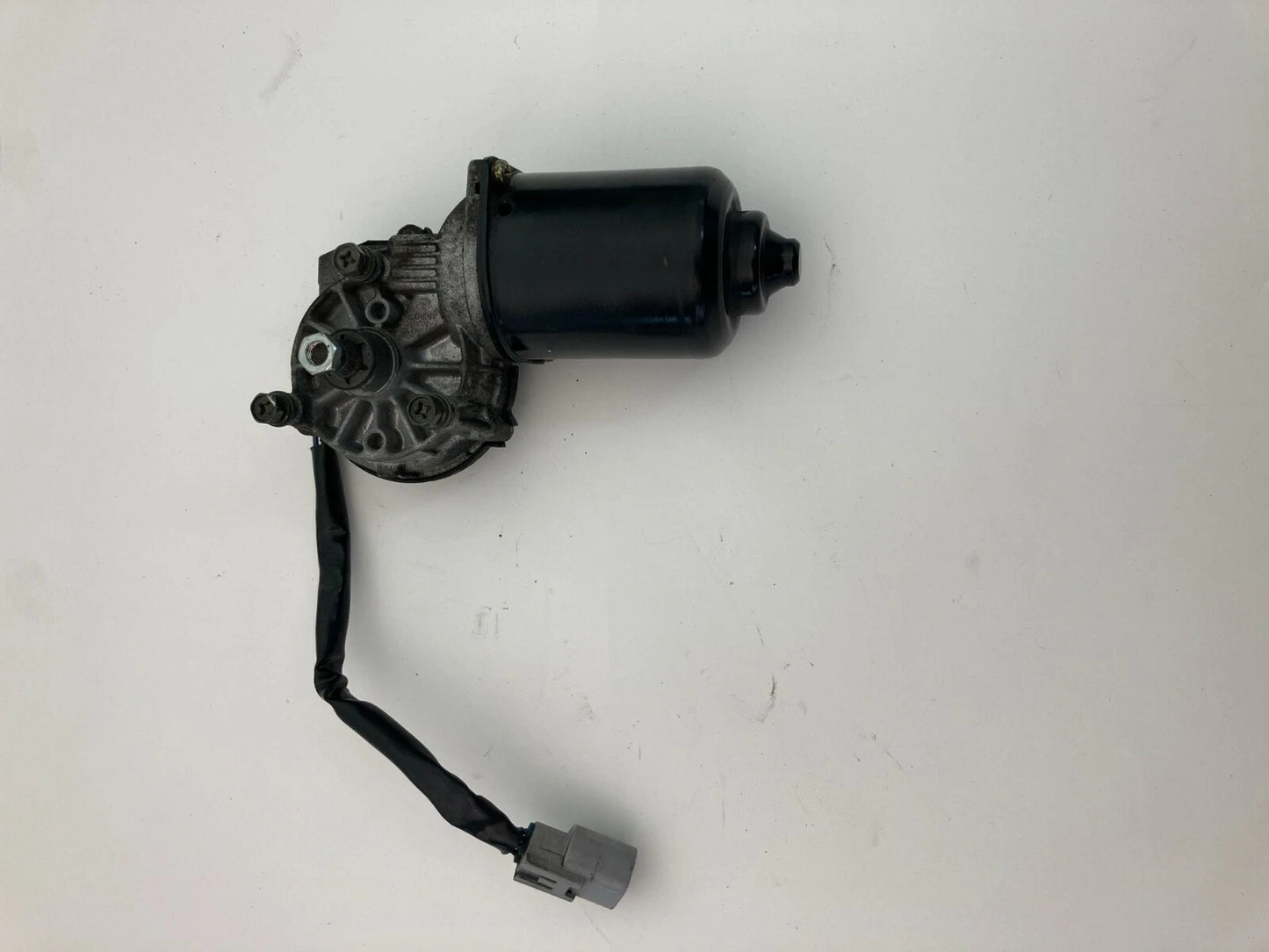 1998 1999 2000 2001 2002 2003 2004 2005 Lexus GS300 Front Windshield Wiper Motor