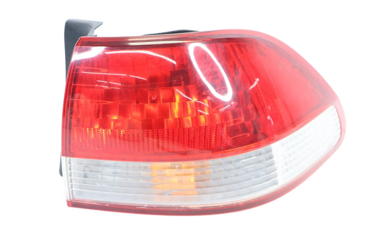 01 02 HONDA ACCORD SEDAN PASSENGER RIGHT TAILLIGHT QUARTER PANEL TAIL LIGHT OEM