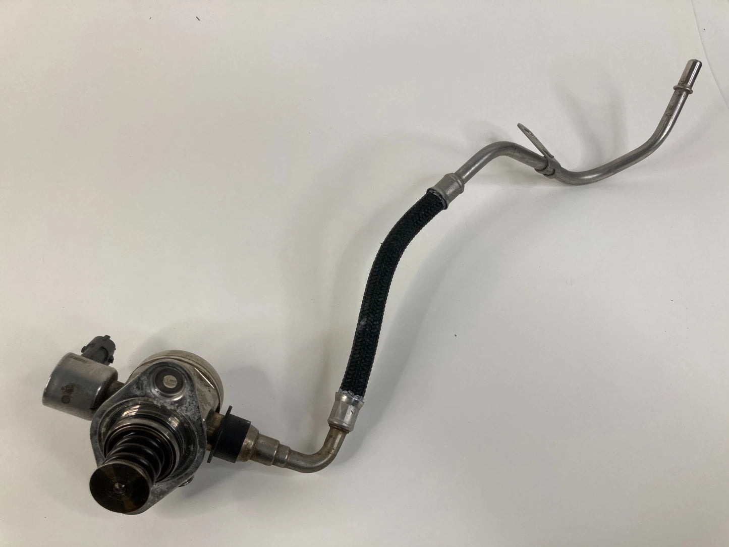 14-19 EXPLORER INTERCEPTOR UTILITY 3.5L HIGH PRESSURE FUEL PUMP AA5E9D376 OEM