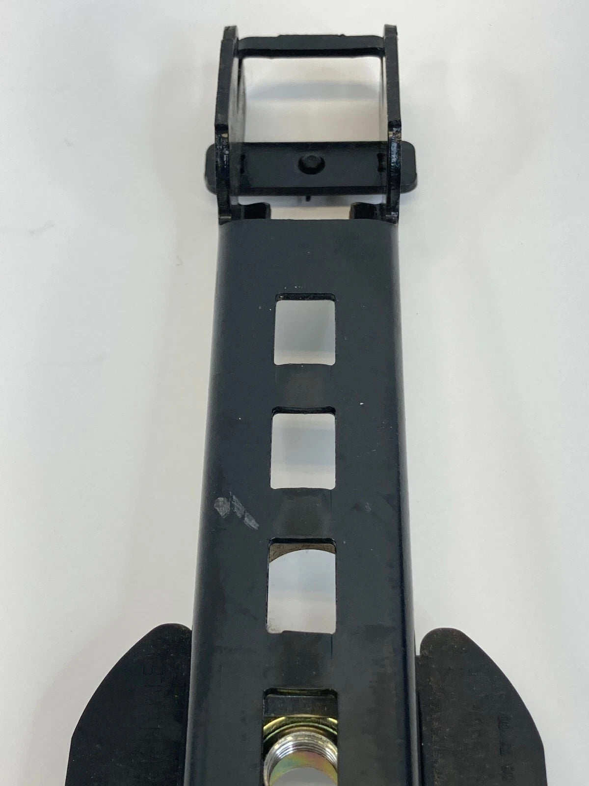 2005-2011 AUDI A6 QUATTRO FRONT LEFT SIDE SEAT BELT HEIGHT ADJUSTER 566007700