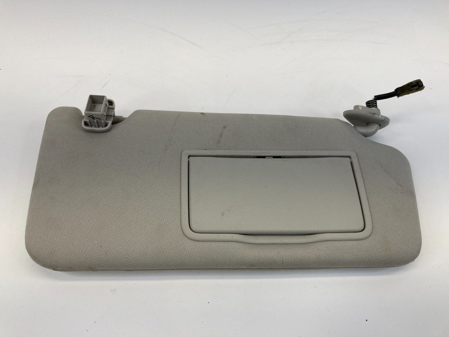 10-14 Subaru Legacy Outback Right Passenger Side Sunvisor Sun Visor Shade OEM