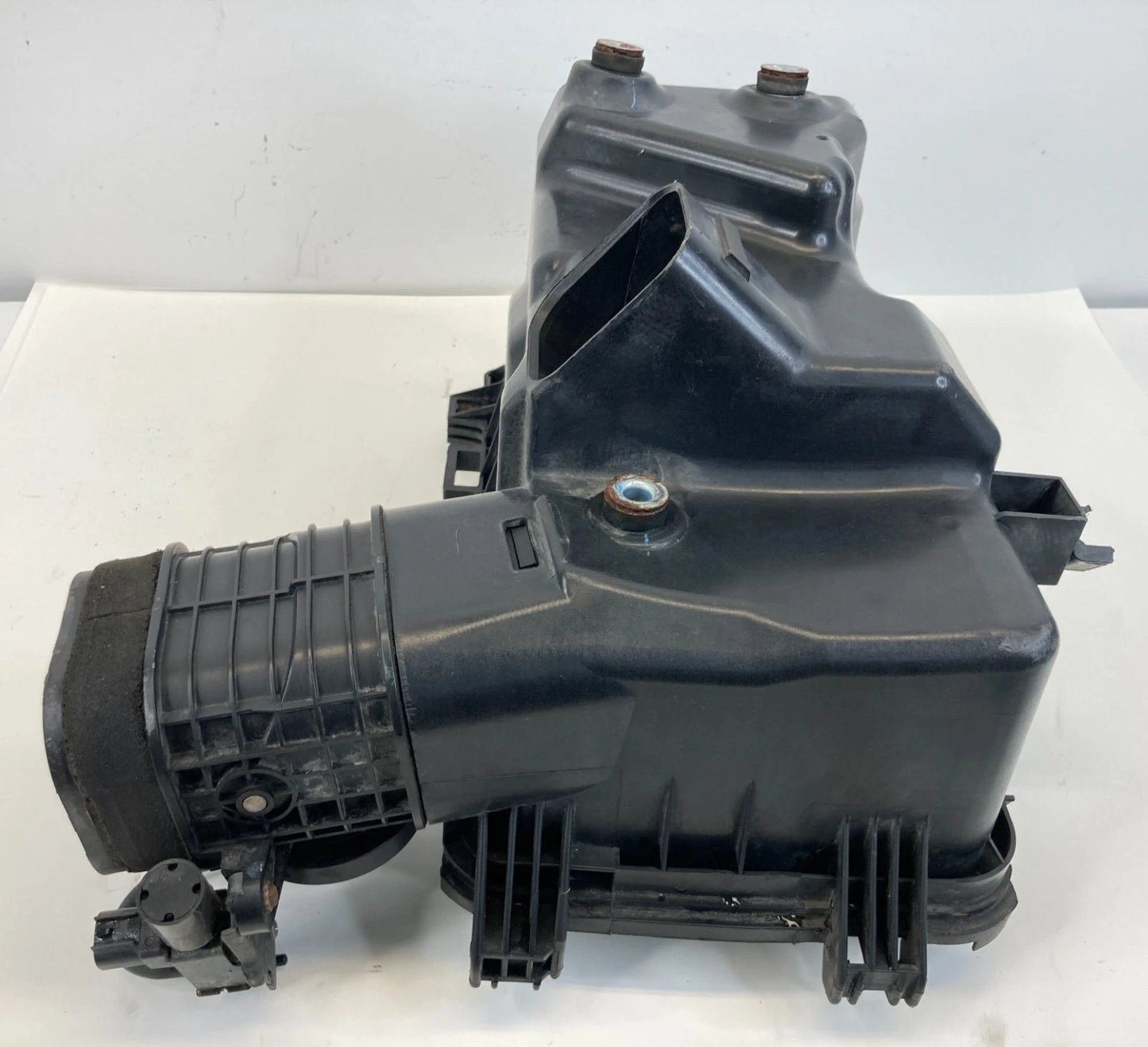 08-10 TOYOTA HIGHLANDER 3.5L V6 AIR INTAKE CLEANER FILTER BOX LOWER COVER OEM