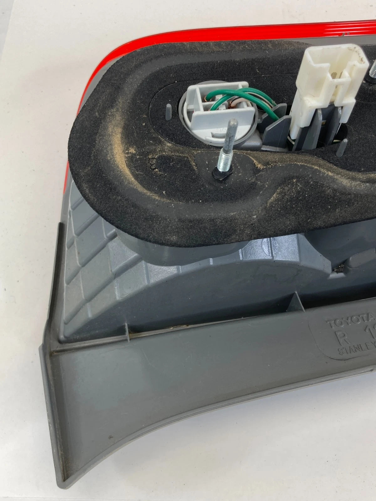 2008-2010 SCION XB REAR RIGHT PASSENGER TAIL LIGHT TAILLIGHT LAMP OEM