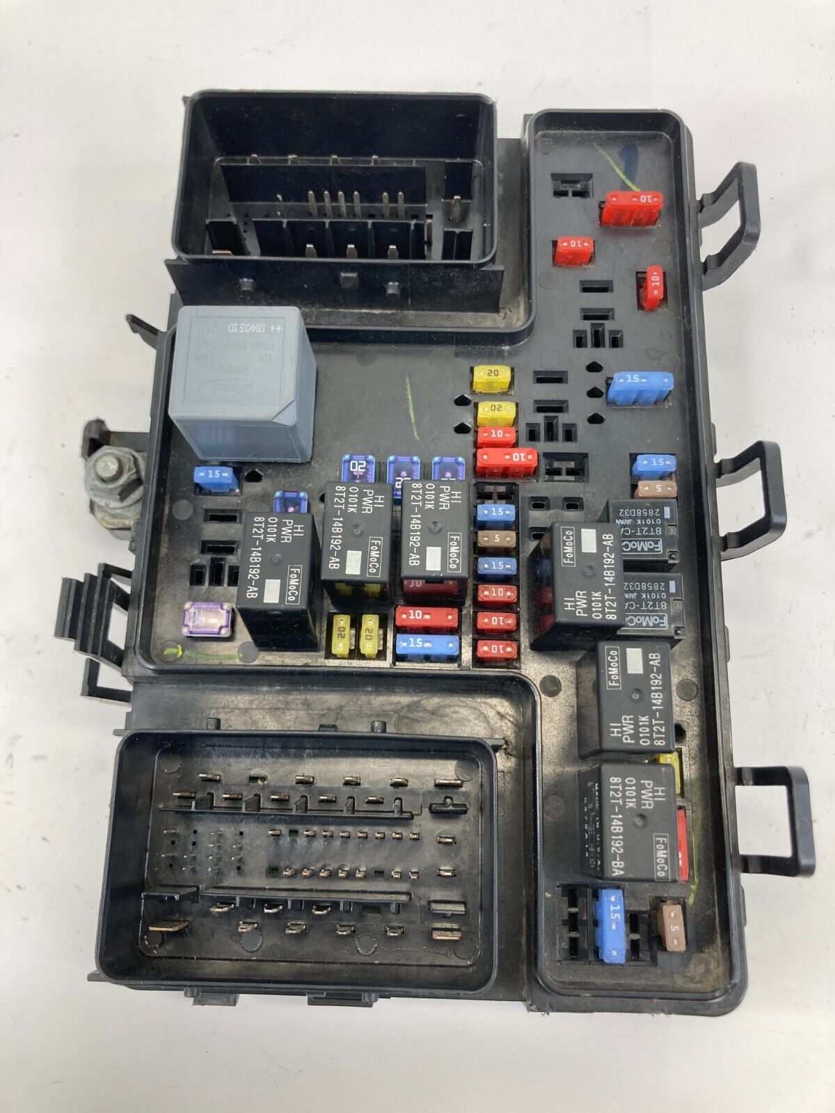 2017-2020 Ford Fusion 2.0L Engine Fuse Relay Box Compartment HG9T-14D068-DC OEM