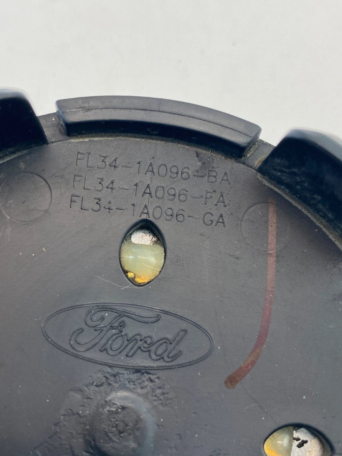 15-20 FORD F-150 15-17 EXPEDITION CENTER BLUE WHEEL CAP HUPCAP FL34-1A096-BA OEM