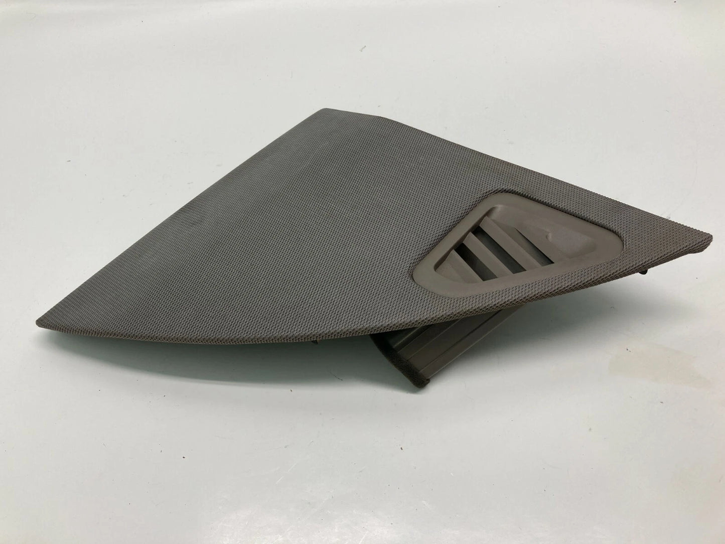 03-07 NISSAN MURANO LEFT DRIVER DASH SPEAKER PANEL COVER GRILLE TRIM 68421CA000