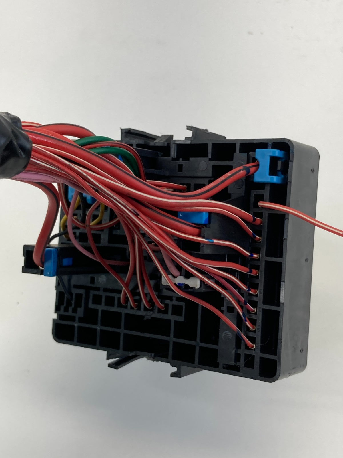 2010-2015 GMC Terrain 3.0L Interior Under Dash Fuse Relay Box 13717824 OEM