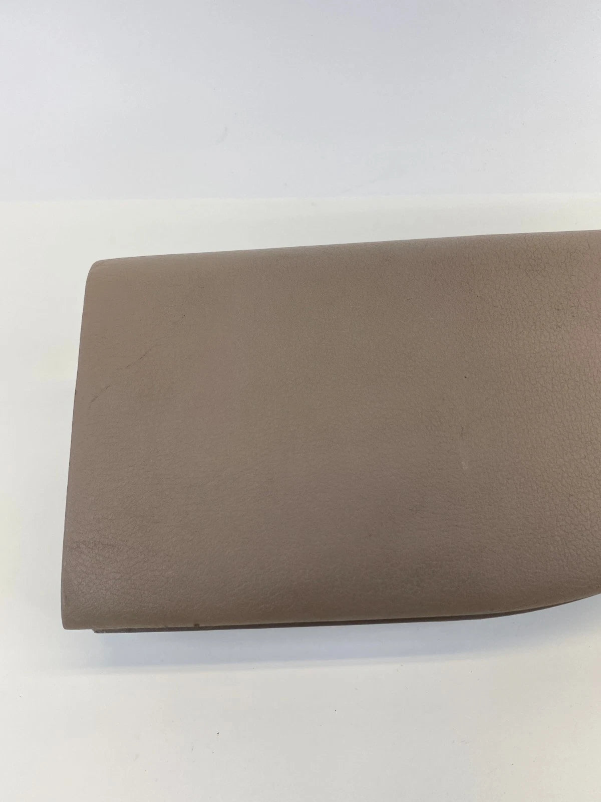 1998-2001 REAR RIGHT DOOR POCKET STORAGE COMPARTMENT BEIGE 4B0-867-306 OEM