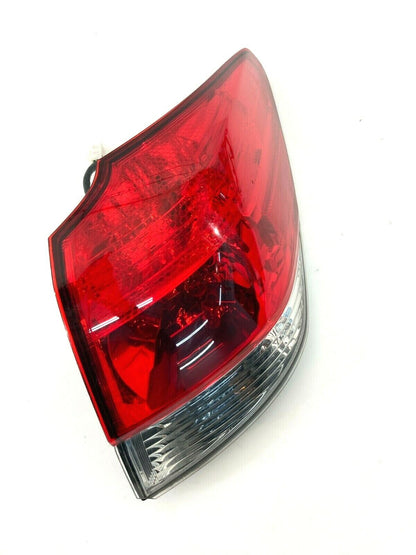 10 11 12 13 14 Subaru Outback Right Passenger Side Tail Light Taillight Lamp OEM