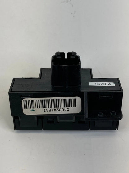 08 09 CHRYSLER TOWN & COUNTRY DASH HAZARD CONTROL & ESP BUTTON SWITCH 4602418AI