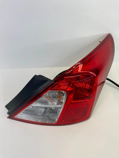 2012-2019 Nissan Versa SEDAN Rear Right Side Taillight Lamp Assy 26550-3AN0A