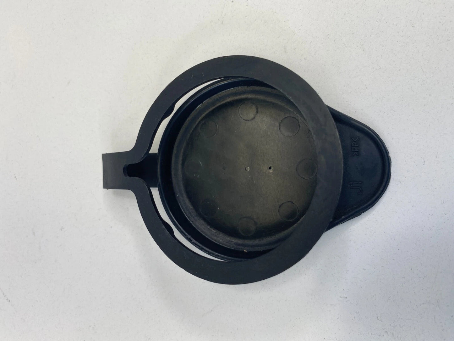 2002 03 04 05 06 07 08 09 2010 SATURN VUE WASHER FLUID RESERVOIR CAP COVER OEM