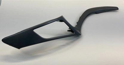 14-16 HYUNDAI ELANTRA DASH RIGHT SIDE CENTER MOLDING VENT BEZEL 847953XAA9 OEM