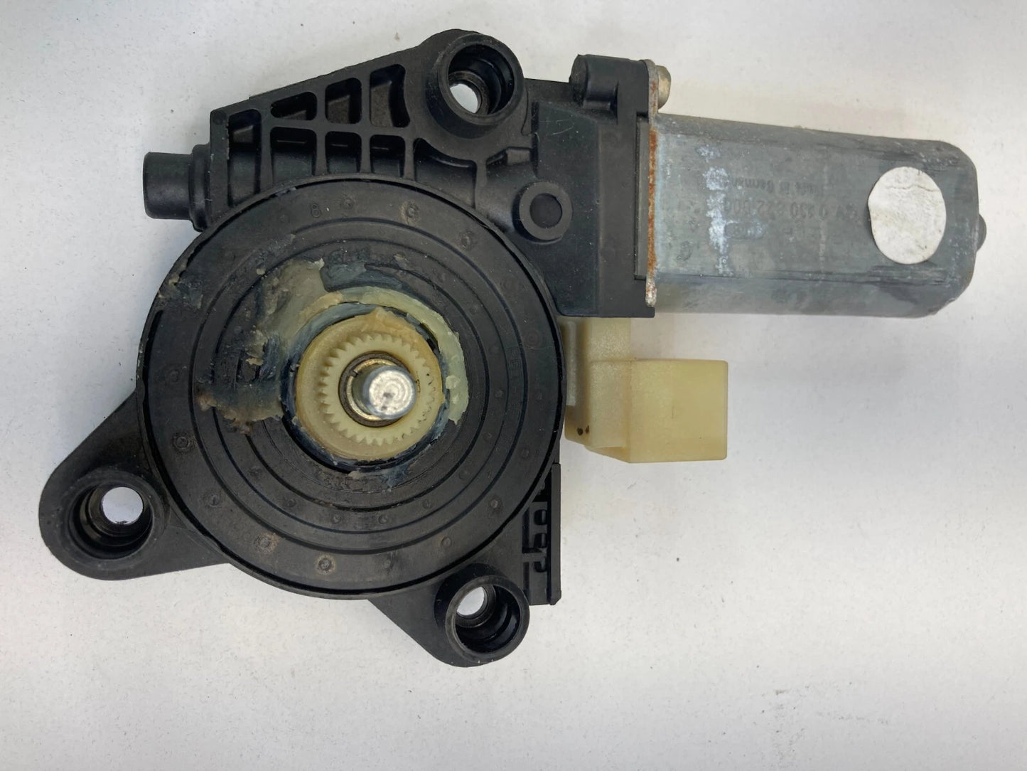 2001-2005 MERCEDES-BENZ C320 REAR LEFT SIDE DOOR WINDOW MOTOR RR LH A2038202942