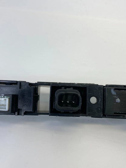 09-12 BUICK ENCLAVE CENTER DASH PANEL HAZARD CONTROL & INFO DISPLAY SWITCH UNIT