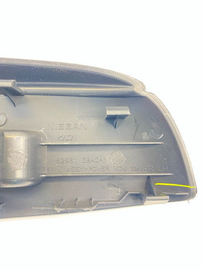 12-19 Nissan Versa Sedan RL LH Driver Door Window Switch Cover Bezel 829613BA0A