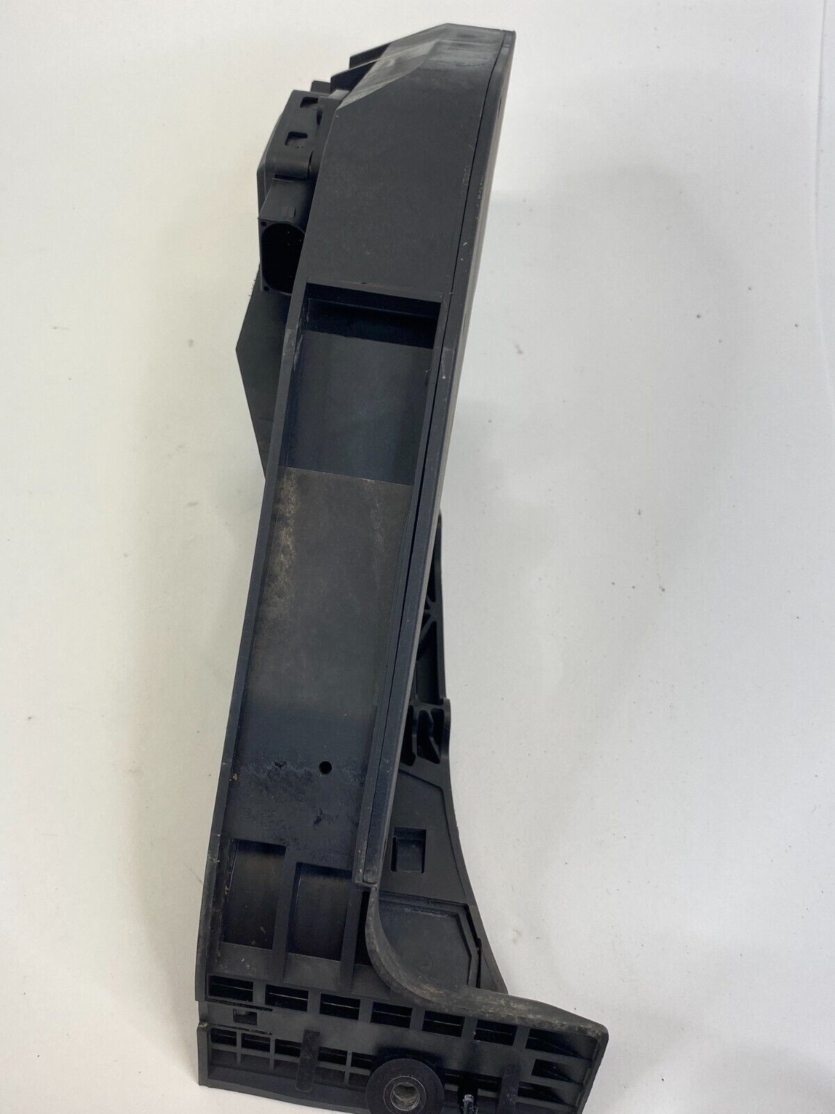 2006-2016 BMW 550i Sedan 4-DR Accelerator Gas Pedal Travel Sensor Assembly OEM