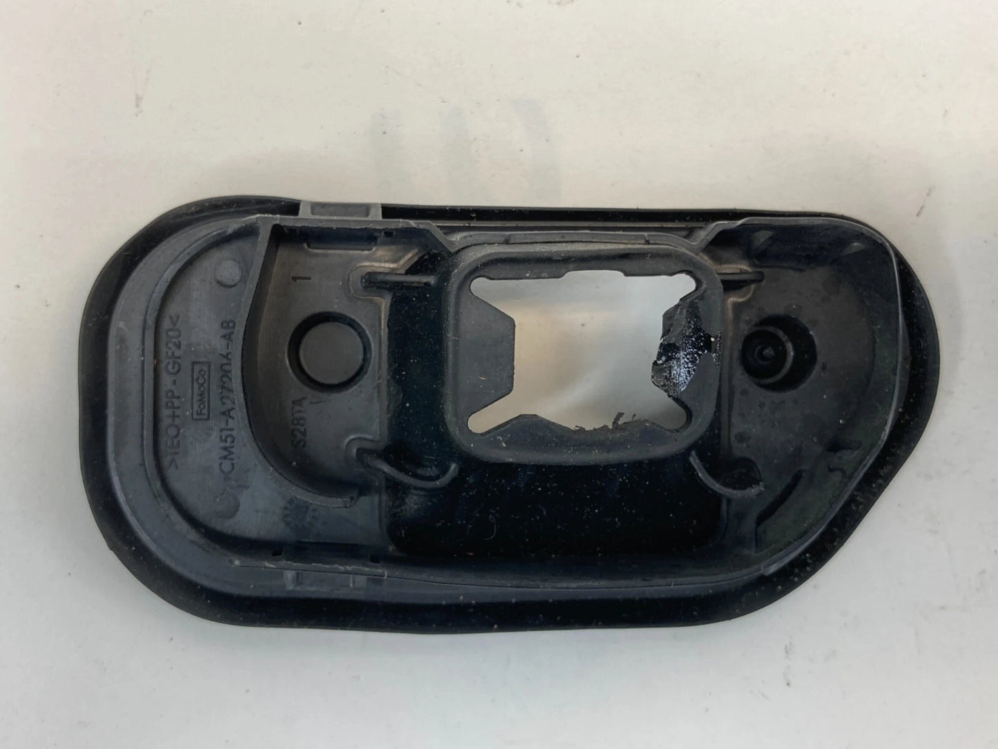 12-18 FORD FOCUS REAR RIGHT DOOR CHECK STOP STOPPER SEAL GASKET COVER CM51A27206