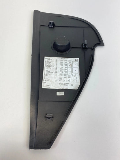 2005-2007 BUICK TERRAZA FRONT RIGHT SIDE DASH END CAP COVER TRIM 15198332 OEM