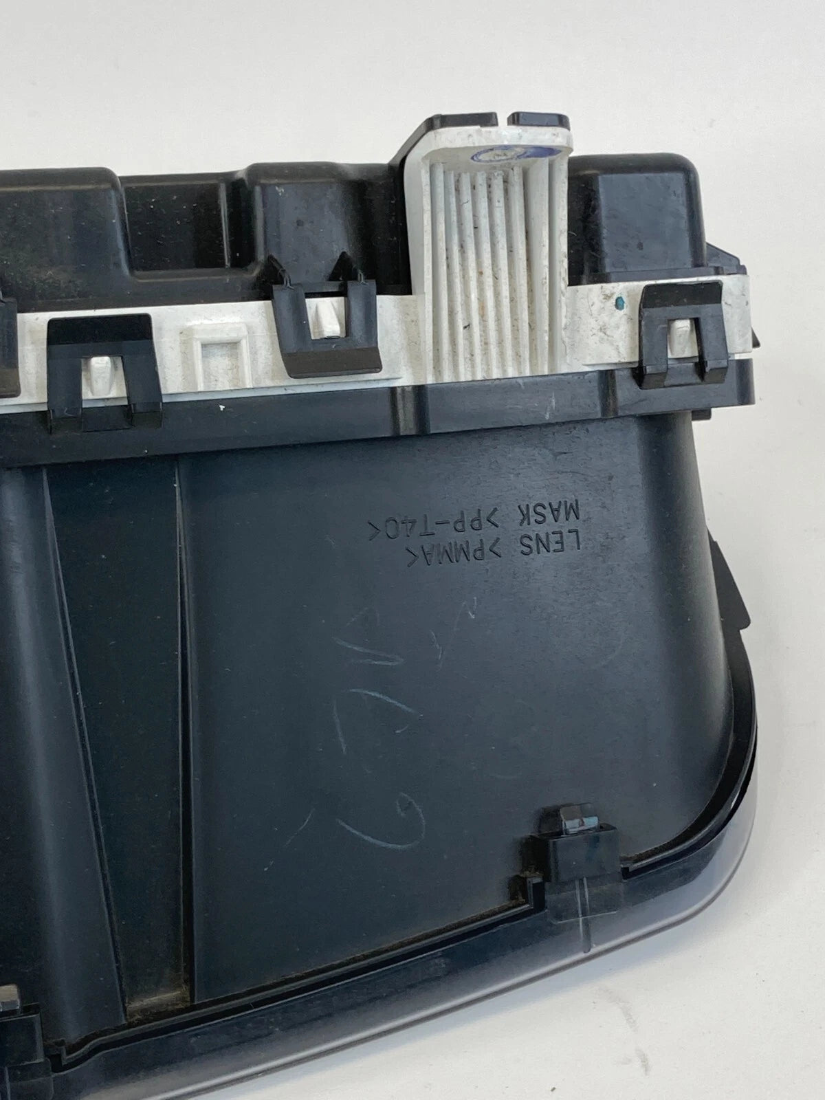 2010 Dodge Journey Instrument Cluster Speedometer Gauges UNK Miles 05172832AC