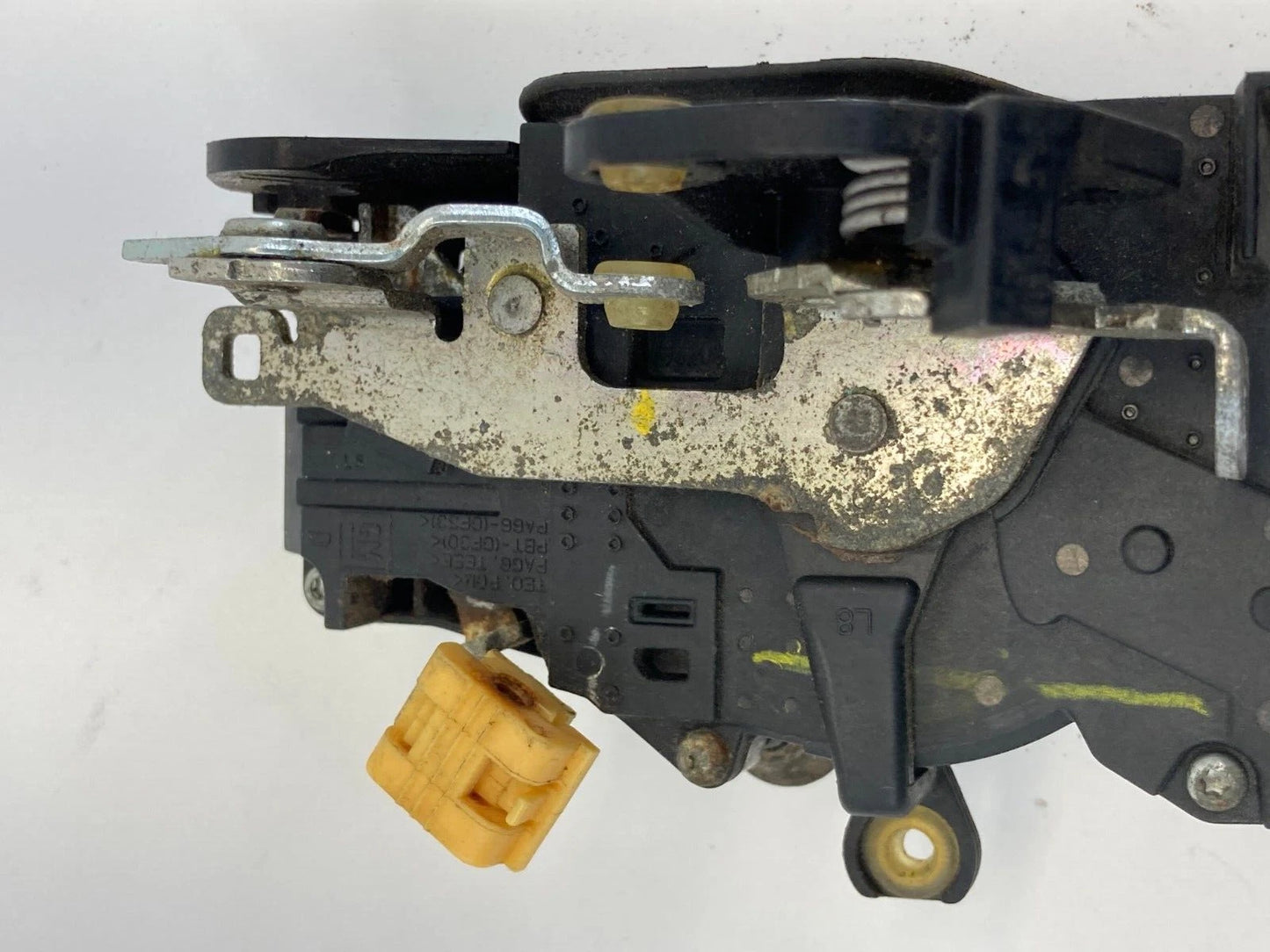 2004-2006 CADILLAC SRX FRONT LEFT DRIVER SIDE DOOR LOCK LATCH ACTUATOR L15817041