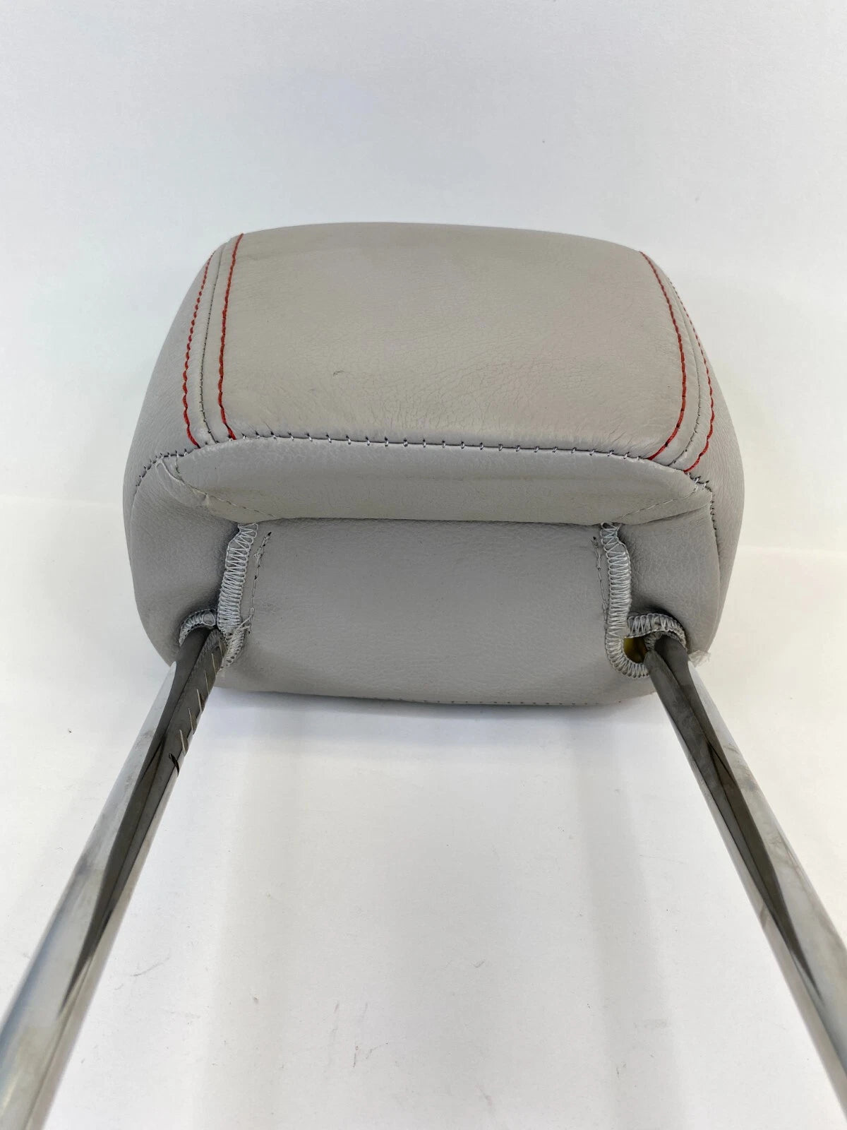 2010-2017 GMC TERRAIN EQUINOX FRONT SEAT HEADREST RIGHT SIDE HEAD REST OEM