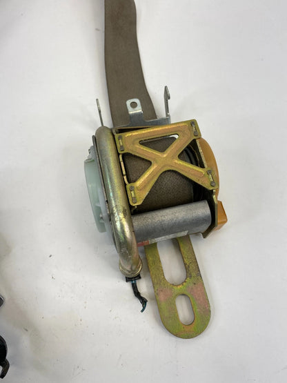 2005 2006 DODGE MAGNUM FRONT RIGHT PASSENGER SEAT BELT RETRACTOR P0UX52BD1AB OEM