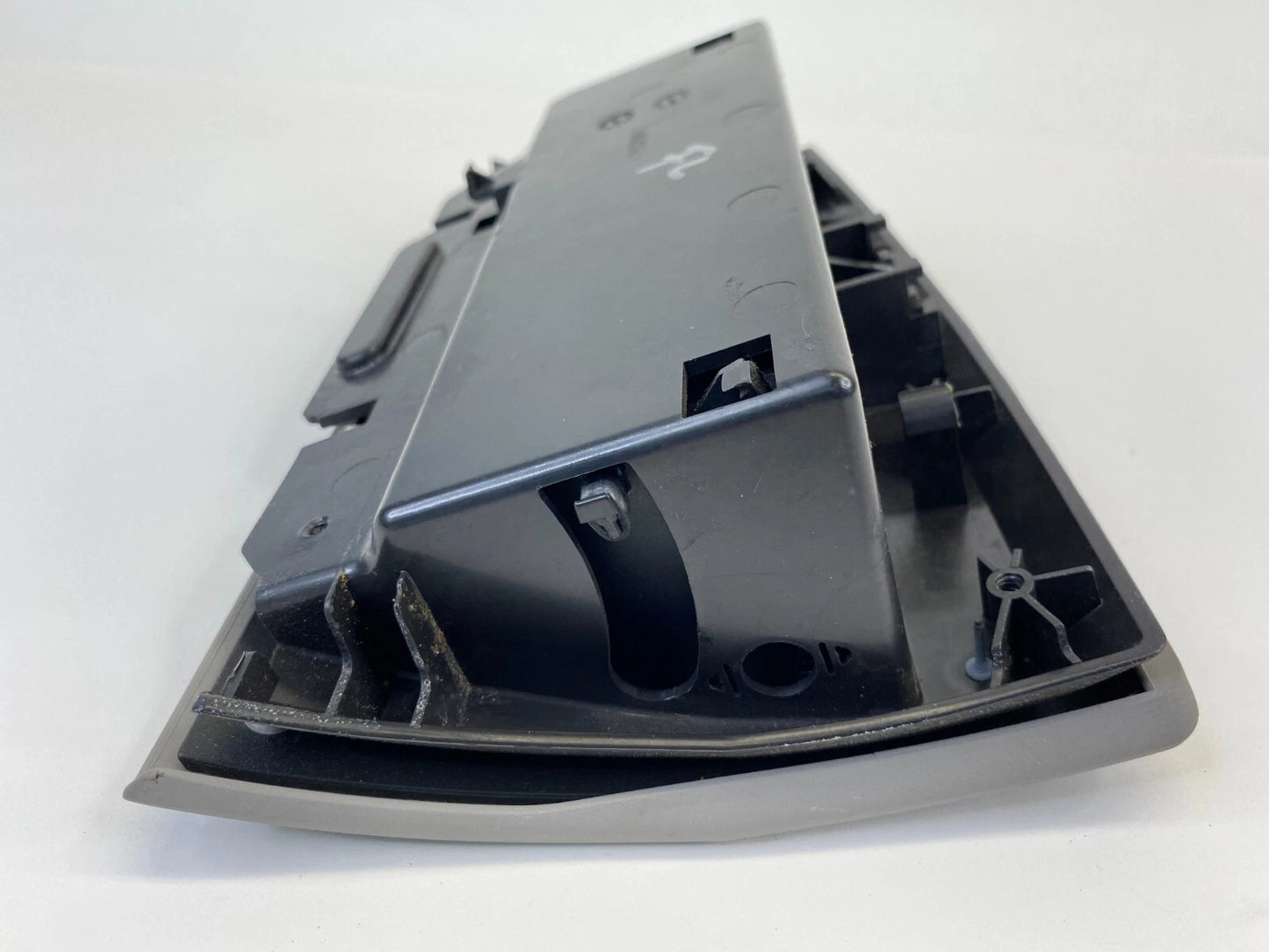 2004-2006 CADILLAC SRX FRONT LEFT DOOR STORAGE COMPARTMENT UNIT GRAY OEM