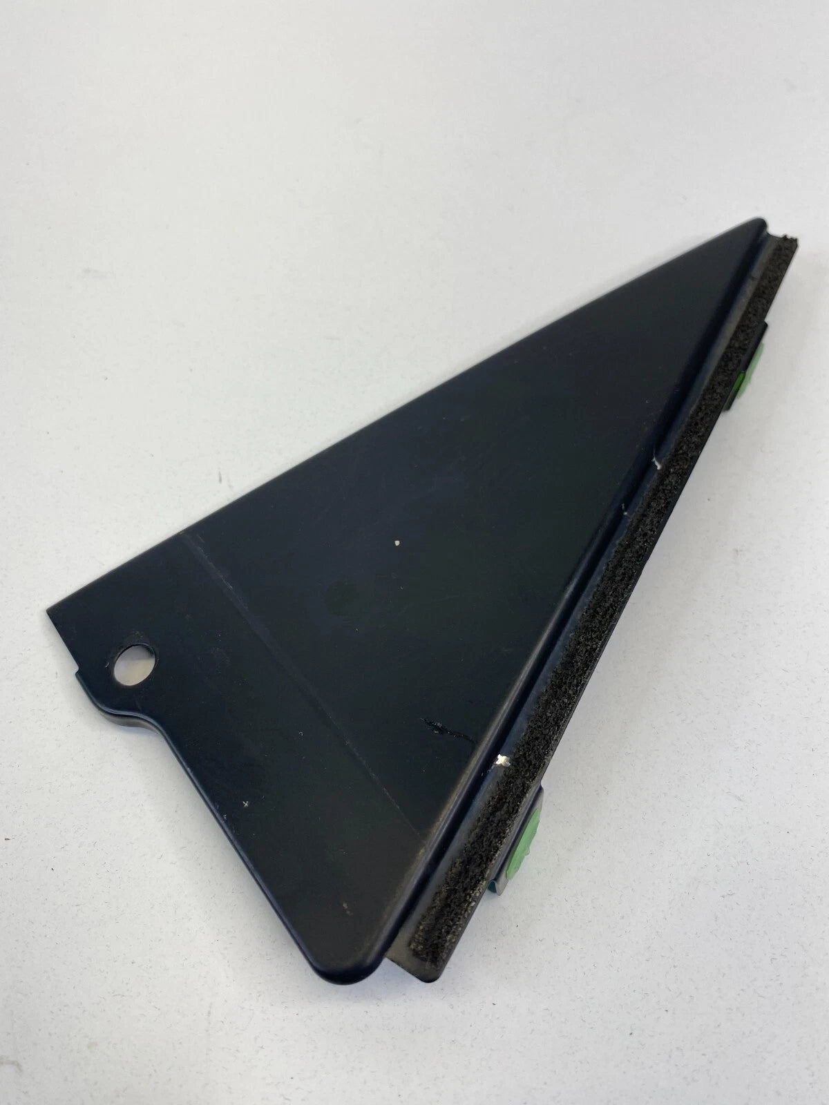 2000-2004 TOYOTA AVALON REAR LEFT SIDE EXTERIOR DOOR GUIDE PLATE MOLDING COVER