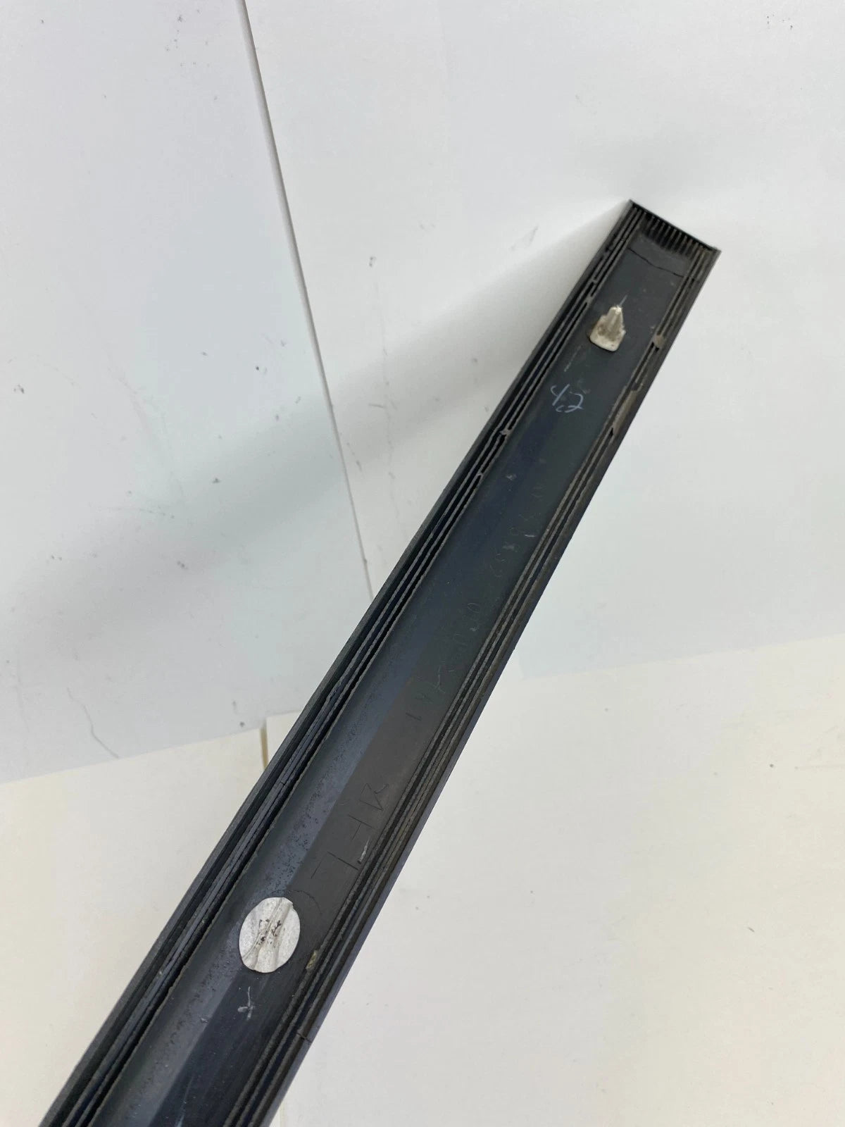 2007-2009 LEXUS RX350 2004-2006 RX330 FRONT LEFT DRIVER EXTERIOR DOOR MOLDING