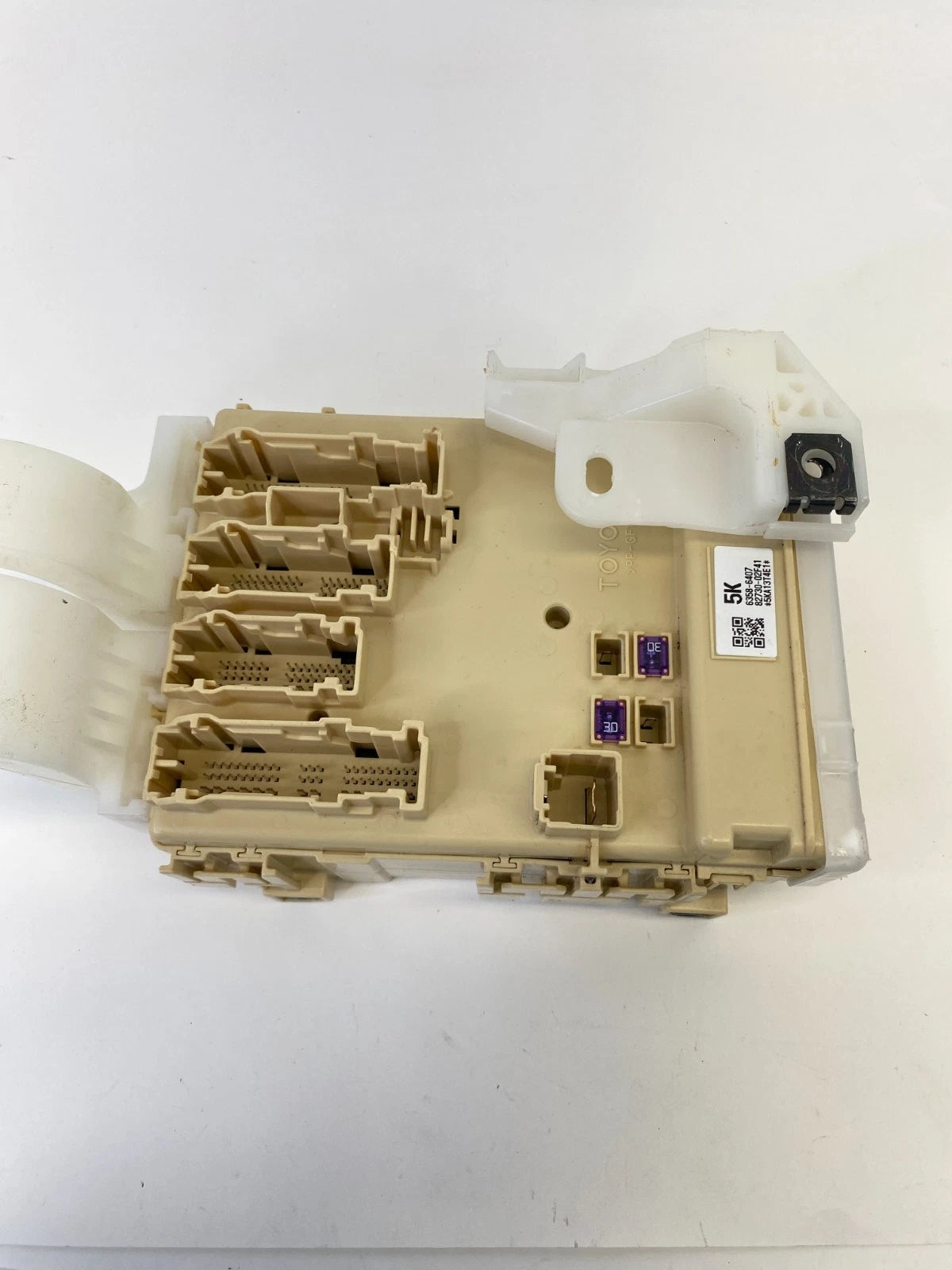 2017-2019 TOYOTA COROLLA INTERIOR FUSE BOX JUNCTION BLOCK OEM 82730-02F41