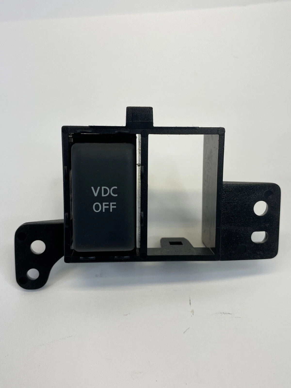 2007-2012 NISSAN SENTRA VEHICLE DYNAMIC CONTROL OFF VDC SWITCH BUTTON OEM