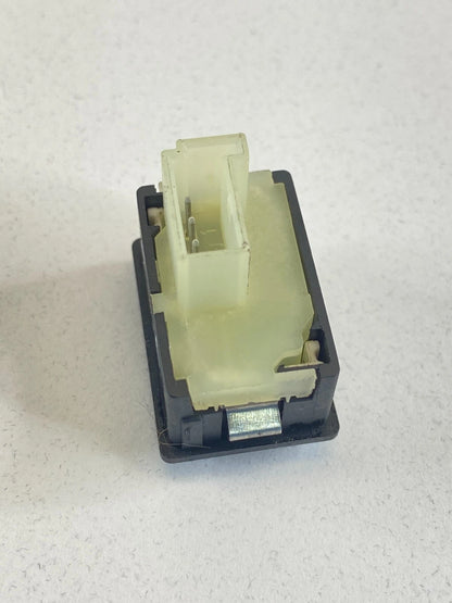 2004-2007 BMW 530I 525I 04 05 545I TRUNK LID RELEASE BUTTON SWITCH 6921846 OEM
