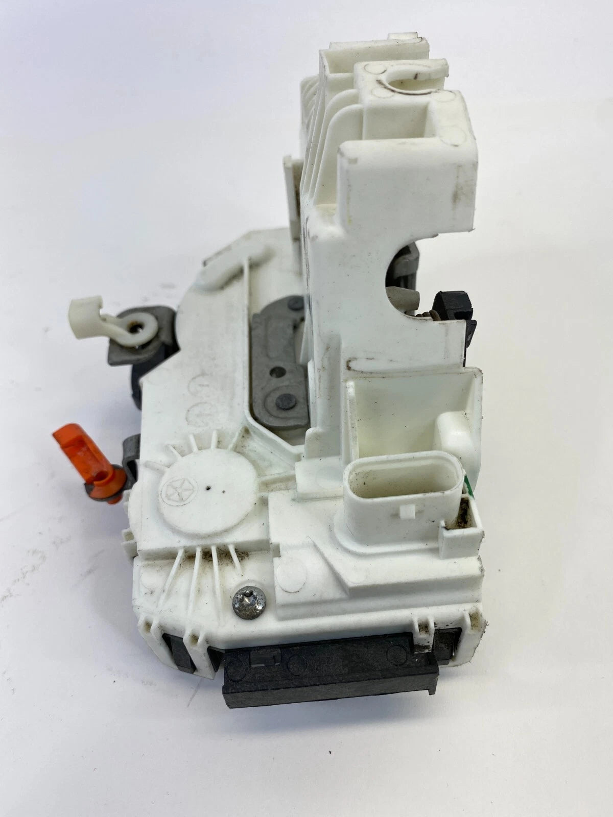 2009 2010 09 10 DODGE JOURNEY FRONT LEFT DOOR LOCK LATCH ACTUATOR 04589693AA OEM