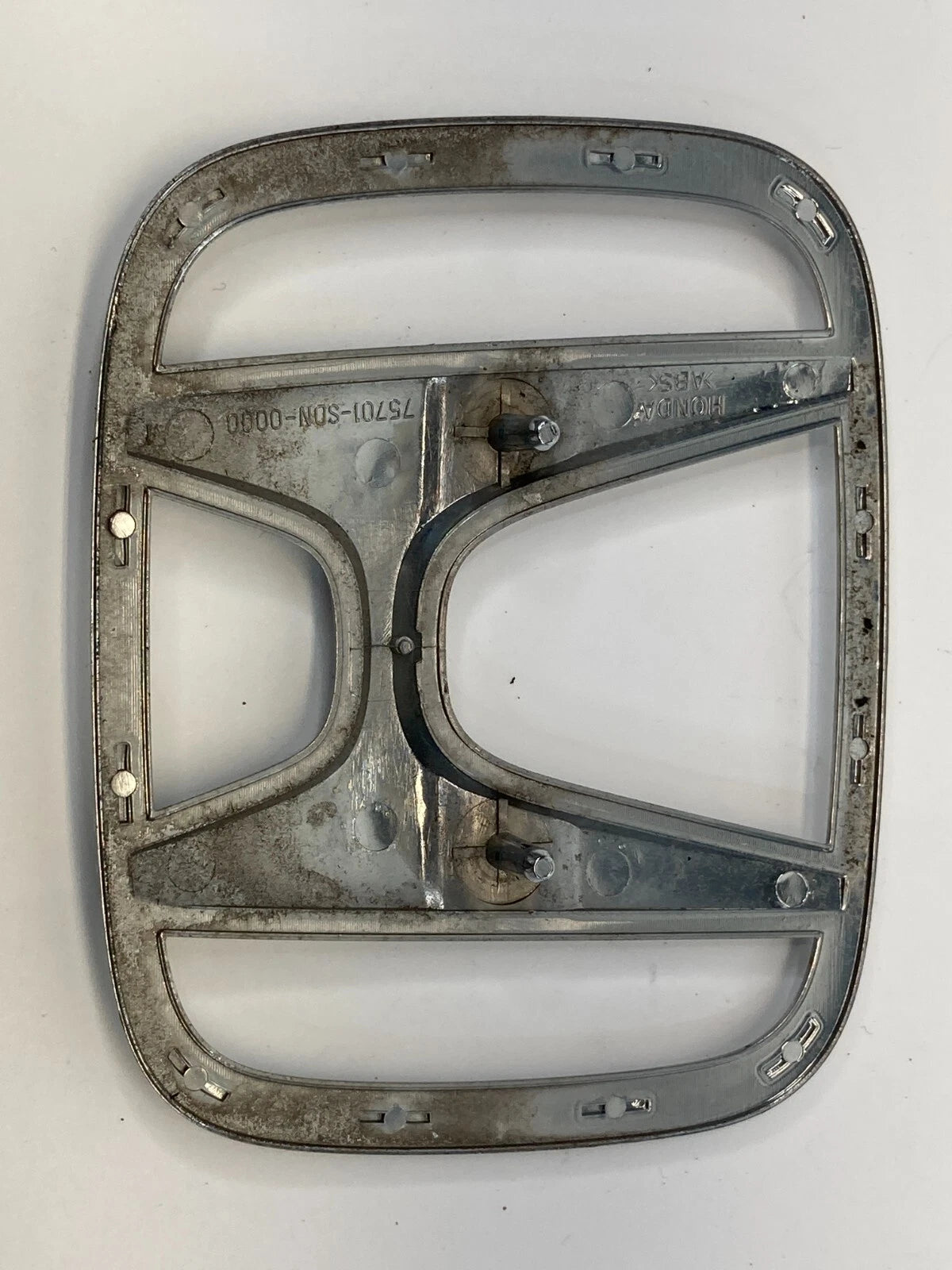 03-05 HONDA ACCORD COUPE REAR TRUNK LID H EMBLEM BADGE LOGO 75701-SDN-000 OEM
