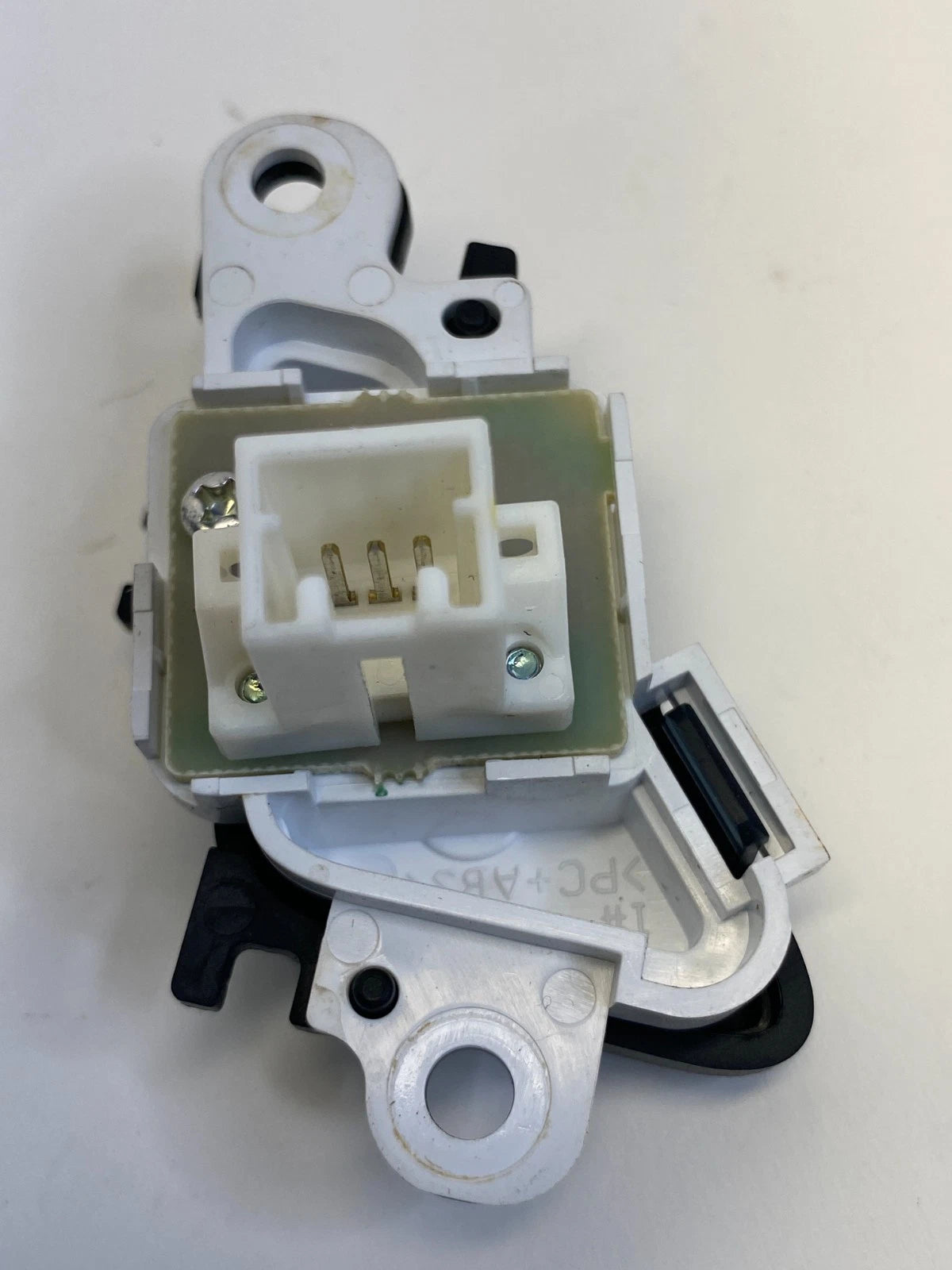 13-20 NISSAN PATHFINDER PASSENGER FRONT DASH INDICATOR LIGHT SWITCH ASSEMBLY OEM