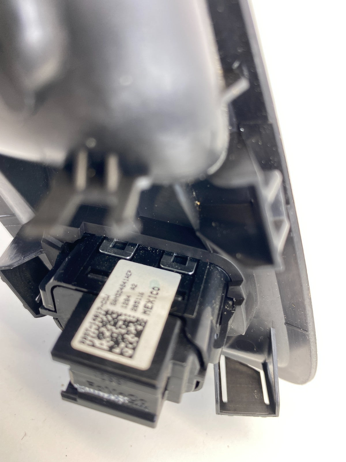 2013-2016 Ford Escape Front Right Side Interior Door Handle CJ54-R22600-BCW OEM