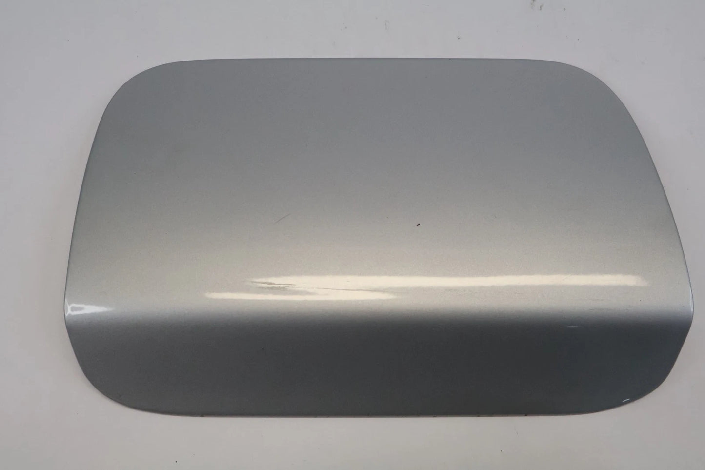 2011-2016 BMW 528I 535I XDRIVE FUEL FILLER GAS TANK DOOR LID COVER SILVER OEM