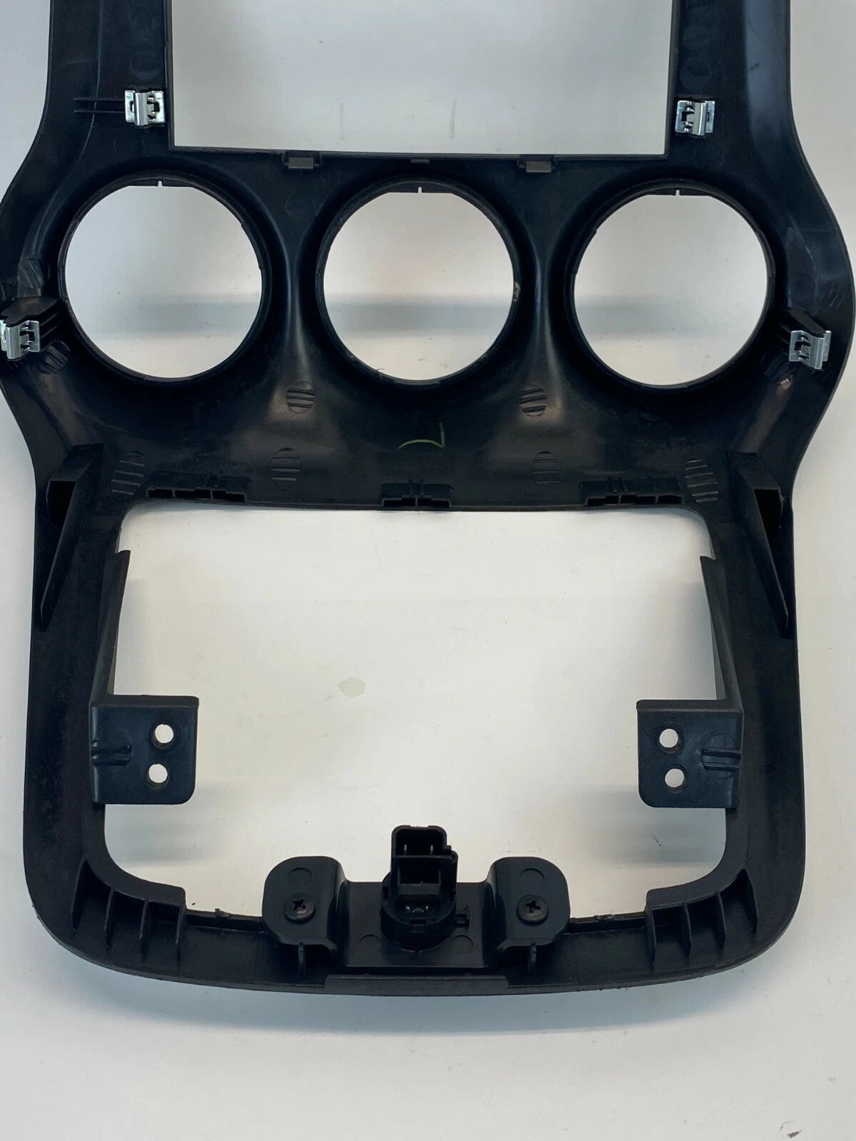 2008 2009 2010 SATURN VUE CENTER DASH RADIO BEZEL AC VENT TRIM PANEL COVER OEM