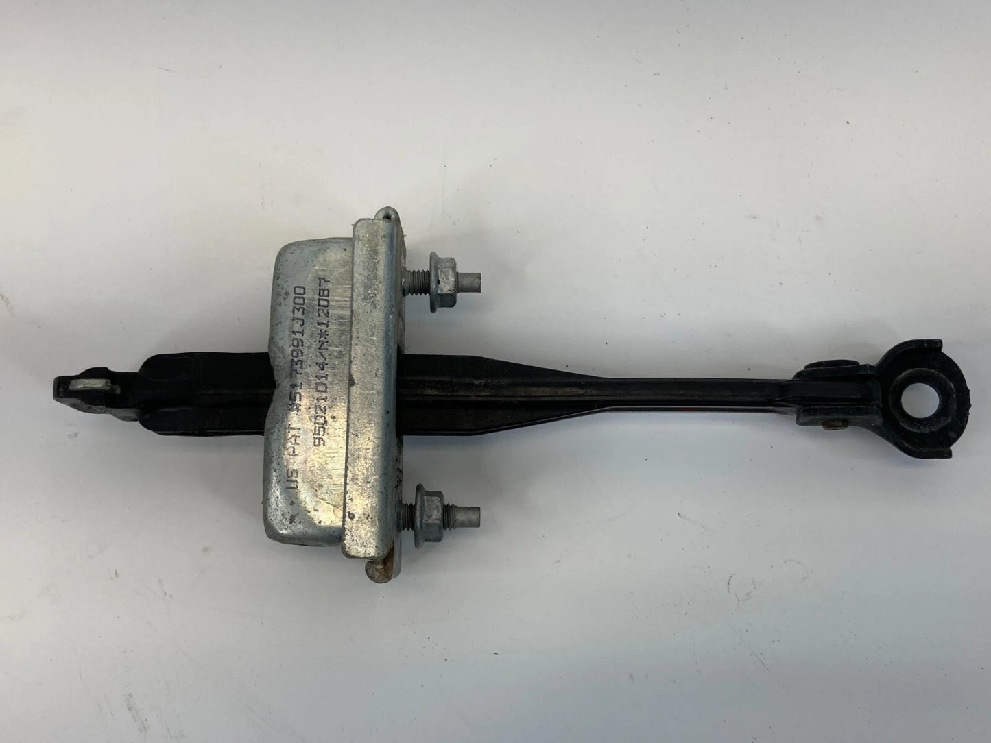 2011-2016 CHEVROLET CRUZE REAR LEFT DOOR CHECK STOP STOPPER DETENT 95021014