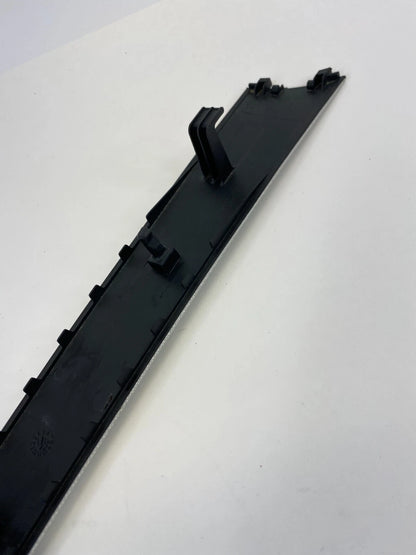 09-16 AUDI A4 QUATTRO FRONT RIGHT DOOR ORNAMENT PANEL TRIM MOLDING 8K0867410 OEM